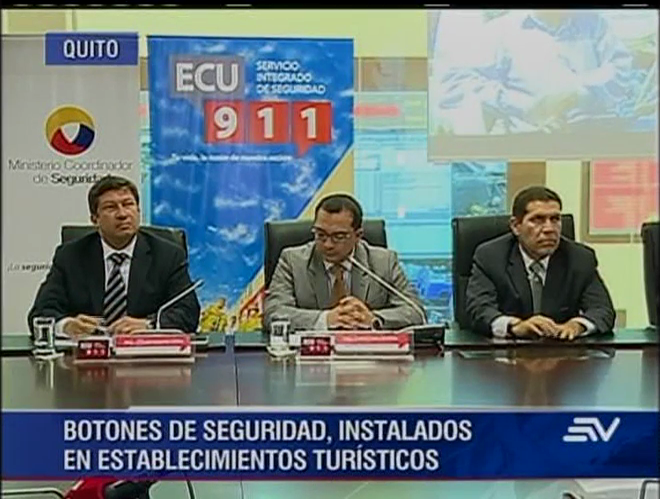 Entidades gubernamentales instalan botones de seguridades en hoteles