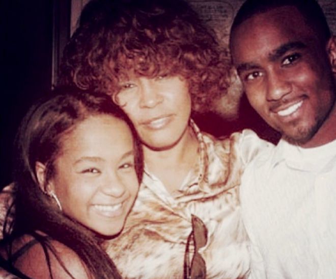 Muere exnovio de hija de Whitney Houston