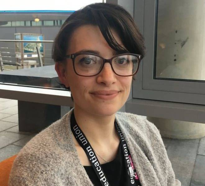 &quot;Mi maestra me salvó del suicidio&quot;