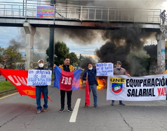La presidenta de la Unión Nacional de Educadores (UNE), Isabel Vargas, convocó a una huelga de hambre en defensa de una equiparación salarial. Foto: UNE Twitter