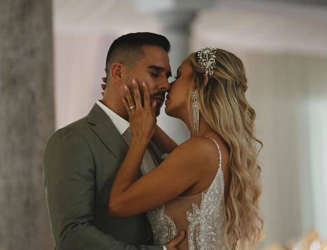 Sebastián Caicedo y su ahora esposa, Juliane Diez.
