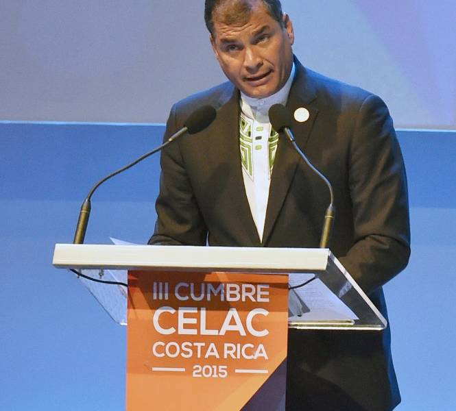 Correa critica a la OEA y a su sistema de defensa de los derechos humanos