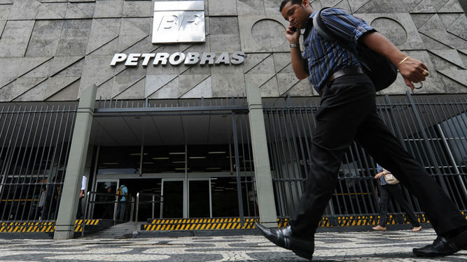 Petrobras pagará multa de $853 millones a EEUU y Brasil por corrupción