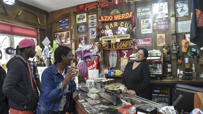 Los refugiados dan vida a un pueblo moribundo en Italia