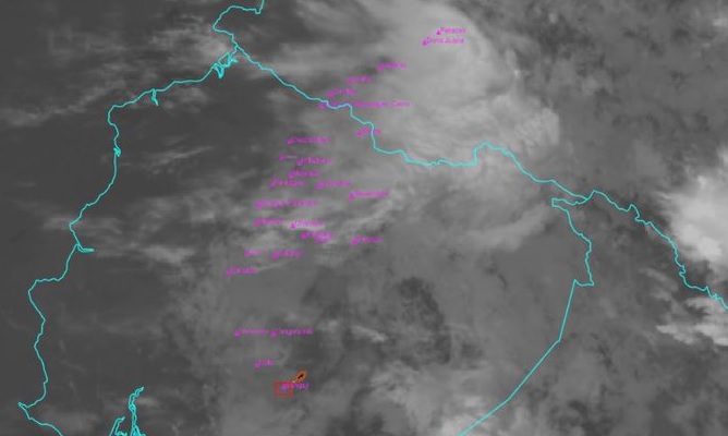 Nube de ceniza del Sangay se dirige hacia dos provincias