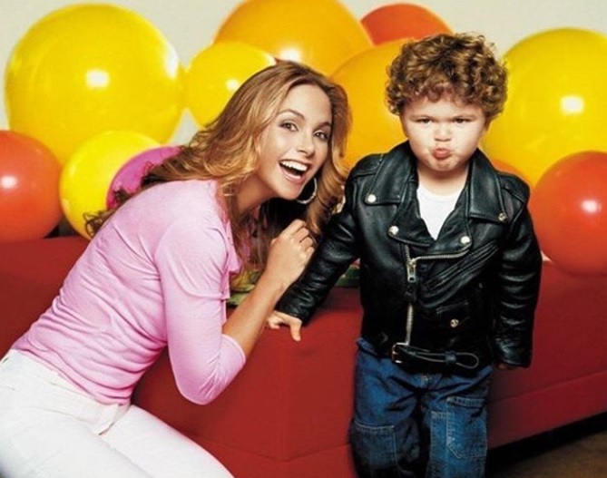 El hijo de Mijares y Lucerito que alborota las redes