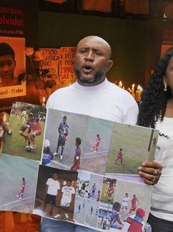 El 8 de diciembre de 2024, cuatro menores de edad desaparecieron tras ser aprehendidos por 16 militares de la FAE en el sur de Guayaquil.