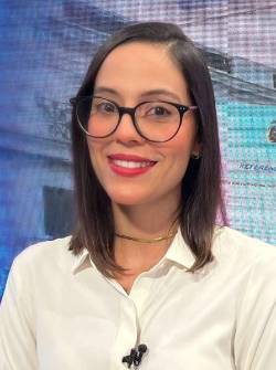 Pamela León, experta en comunicación política