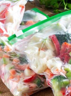 Imagen referencial a comida congelada.