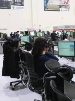 Los operadores del CU 911 se mantendrán en alerta durante el feriado de Navidad.