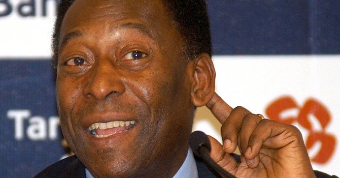 Pelé sigue mejorando y no presenta señales de infección