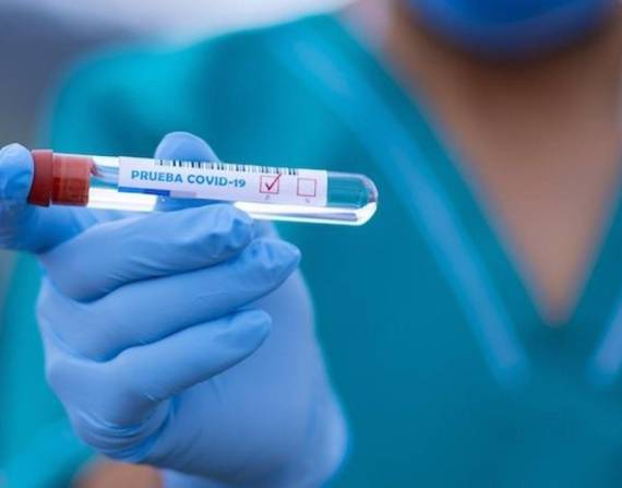 Uno de cada cinco casos de COVID-19 durante los primeros 29 meses de pandemia, dentro de los 500 millones de casos notificados oficialmente.