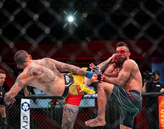 El deportista ecuatoriano consiguió su victoria número 19 en la UFC