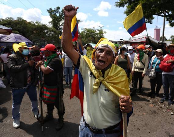 Cali sigue en el ojo del huracán del décimo día de protestas en Colombia