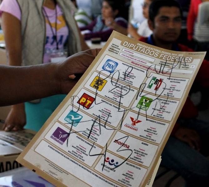 Memoria de los 43 estudiantes desaparecidos abandera boicot electoral en México
