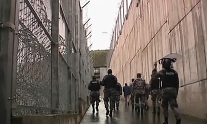 26 bandas criminales operan en cárceles de Ecuador