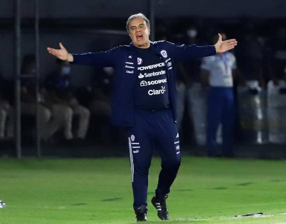 El entrenador uruguayo destacó que los chilenos han ganado sus últimos 3 partidos.