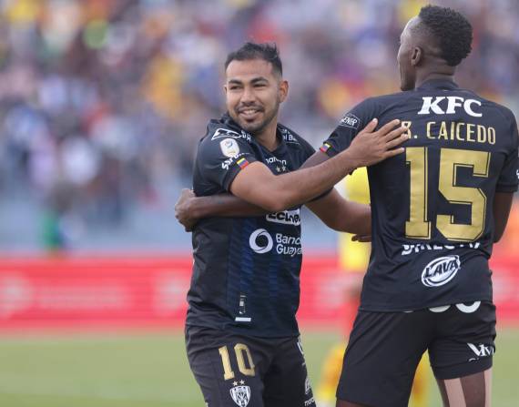 Junior Sornoza, figura de IDV.