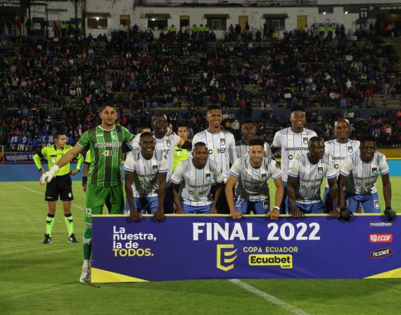 9 de Octubre jugará en la Serie B del fútbol ecuatoriano en el 2023.