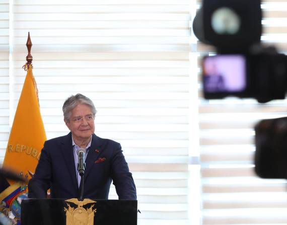 El presidente Guillermo Lasso ha enfrentado varios problemas en 2022, pero tiene un repunte en la credibilidad a finales del año.