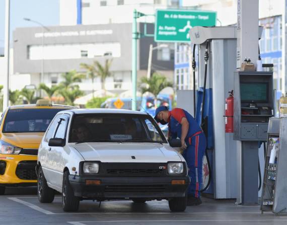 La Cámara de Distribuidores de Derivados de Petróleo registra una disminución en el consumo de los combustibles a escala nacional.