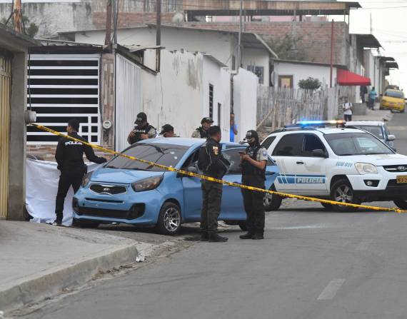 Atentado armado contra un Agente Municipal de Tránsito de Manta.