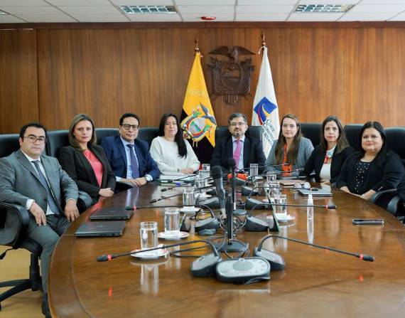 Son nueve jueces los que integran la Corte Constitucional.