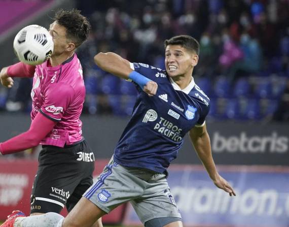 El delantero no jugaría esta temporada en Emelec.
