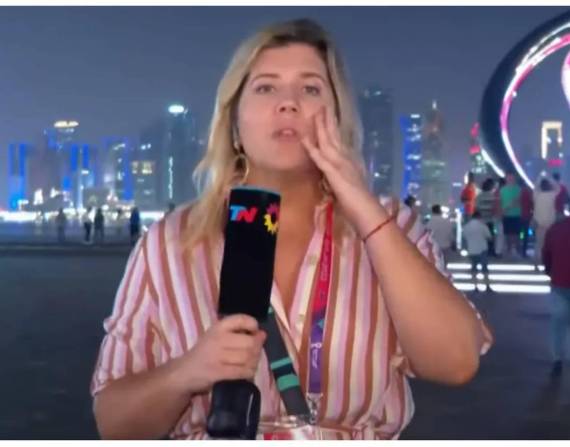 Qatar 2022: le roban en vivo a periodista argentina y le piden que ella ponga el castigo