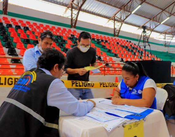 En seis provincias se identificó diferencias entre las actas de escrutinio.