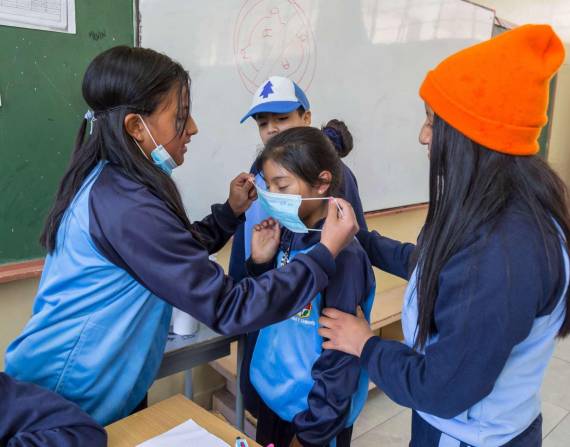 Unicef llama a mantener las escuelas abiertas pese a ómicron en Ecuador