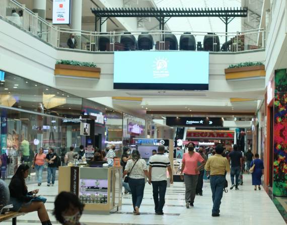 En Guayaquil había temor por saqueos, no obstante, este fin de semana se espera mayor afluencia de visitantes en los centros comerciales.