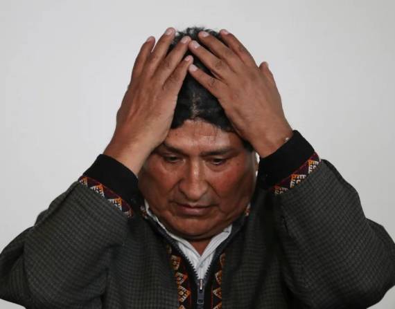 Evo Morales confirma que le robaron el celular: No tenía información de narcotráfico, dice un diputado aliado