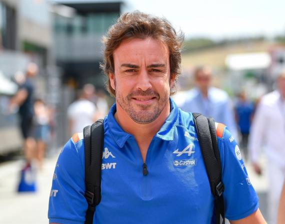 Fernando Alonso, doble campeón del mundo de Fórmula Uno, será piloto del equipo Aston Martin a partir de 2023