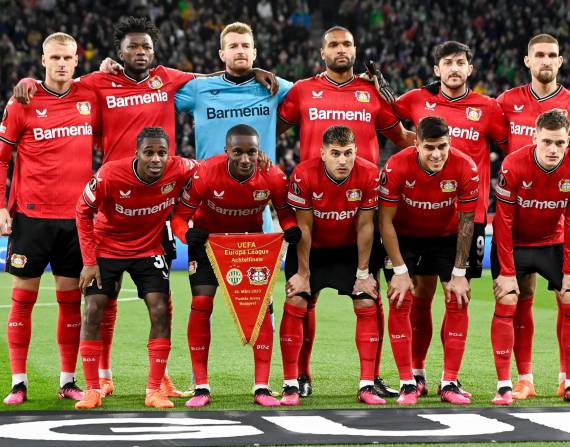 Budapest (Hungary), 16/03/2023.- Las 'aspirinas' vencieron a domicilio al Ferencvaros húngaro y se metieron entre los ocho mejores de la competición europea. (Hungría) EFE/EPA/Szilard Koszticsak HUNGARY OUT
