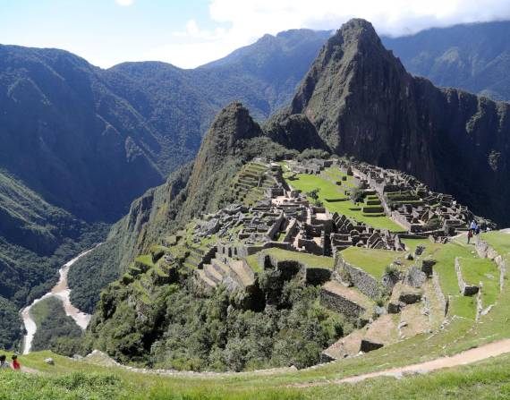Fotografía de archivo de la ciudadela de Machu Picchu (Perú).