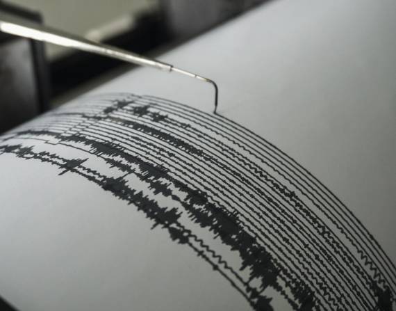 Fotografía de archivo de un monitoreo sísmico. EFE/Ammar