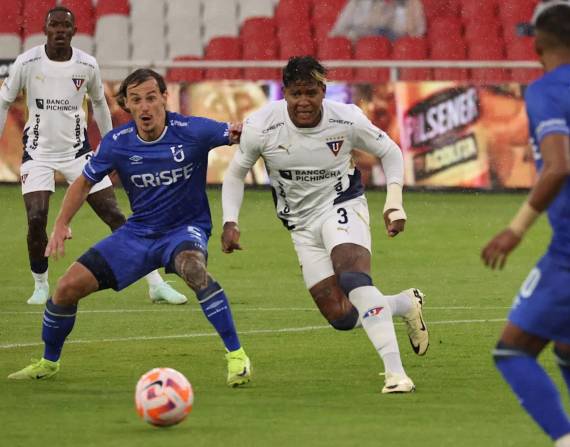 LDUQ vs. U. Católica jugarán por la pantalla de Ecuavisa.