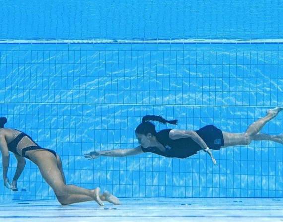 La decisión sobre la presencia o no de Anita Álvarez en la final de natación artística del Mundial de Budapest la tomará el personal médico.