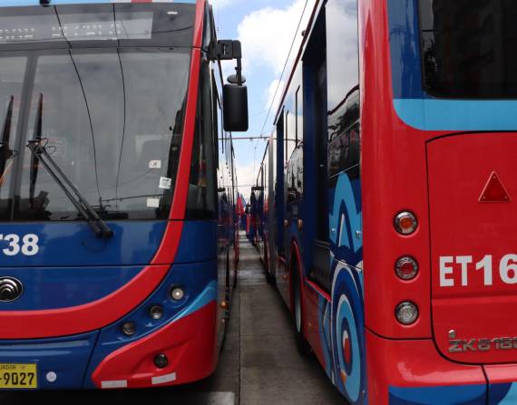 Trolebuses 100 % eléctricos que operan en Quito.
