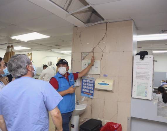 Fisuras en las paredes son algunos de los daños registrados en centros de salud.