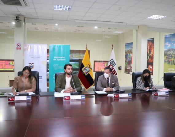 Las autoridades informaron sobre el operativo de seguridad para el próximo feriado de Semana Santa.