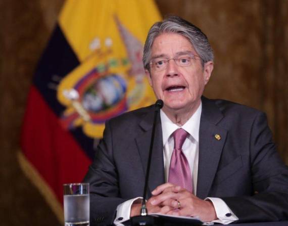 El mandatario ecuatoriano dedicó unos mensajes al nuevo presidente chileno.