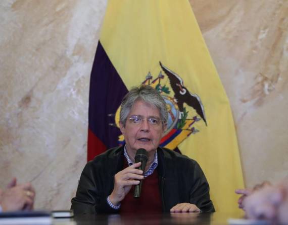 El presidente de Ecuador hizo esto en una visita a la provincia de Los Ríos.