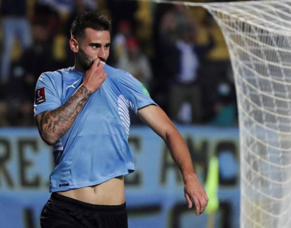 Gastón Pereiro hizo el gol en la victoria uruguaya sobre la 'Tri'.