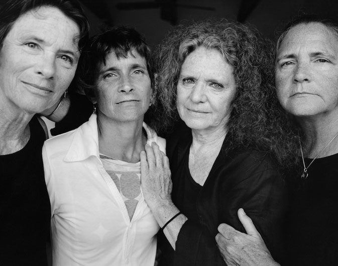 (VIDEO) Estas hermanas se fotografiaron juntas cada año durante 4 décadas