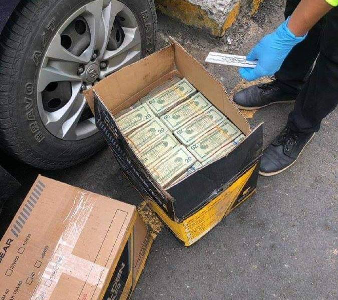 Hallan $1 millón en cajas de cartón en Guayaquil