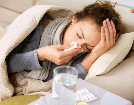 Persona con resfriado.