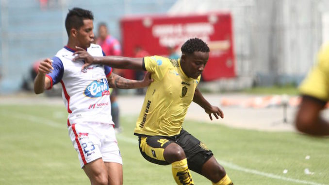 Liga Pro resta puntos a Fuerza Amarilla y Clan Juvenil