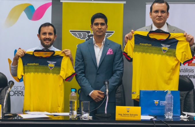 Jaime Estrada: &quot;Ecuador cerrará el año con DT definido&quot;